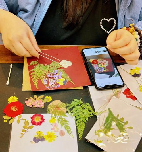 压花艺术怎么做_压花画能保存多久