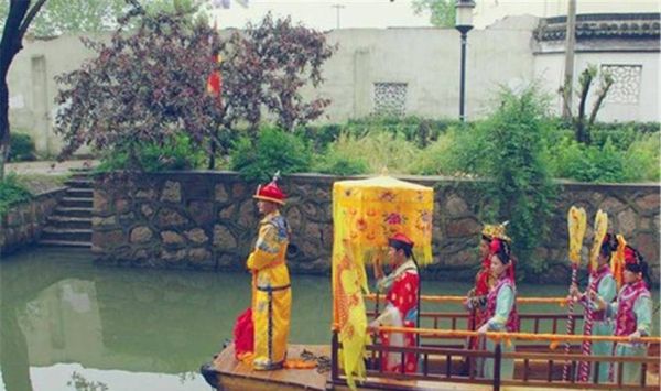 乾隆身世之谜_乾隆下江南真实目的