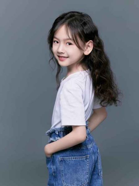 女童艺术写真怎么拍_适合几岁开始拍