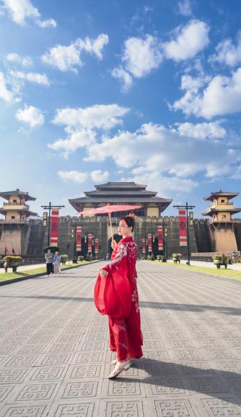 横店历史视频大全_横店影视城历史纪录片有哪些